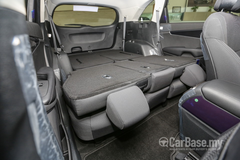 Kia Sorento UM (2016) Interior