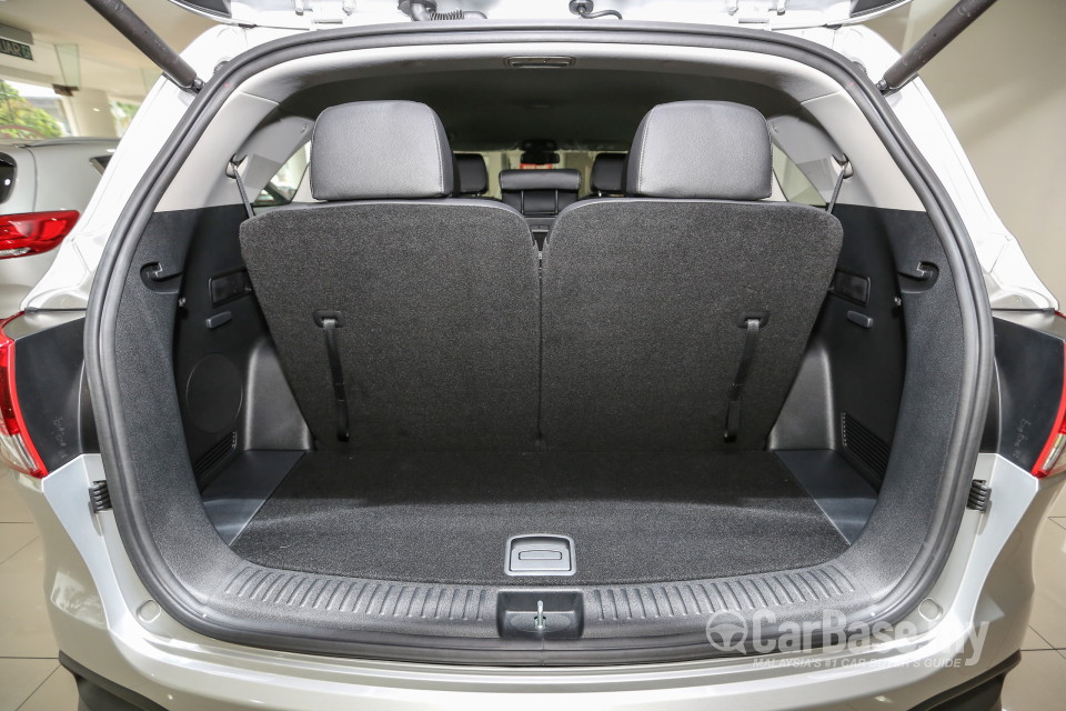 Kia Sorento UM (2016) Interior