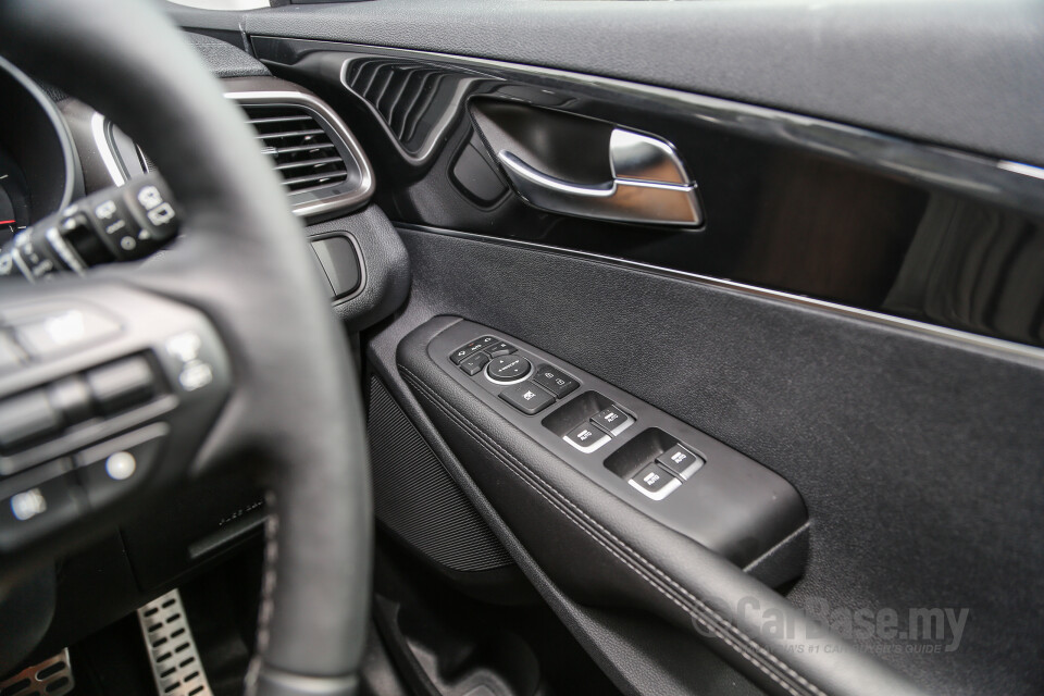 Mercedes-Benz AMG C-Class W205 AMG Facelift (2018) Interior