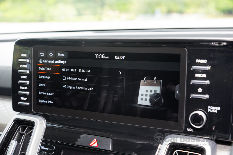 Kia Sorento MQ4 (2023) Interior