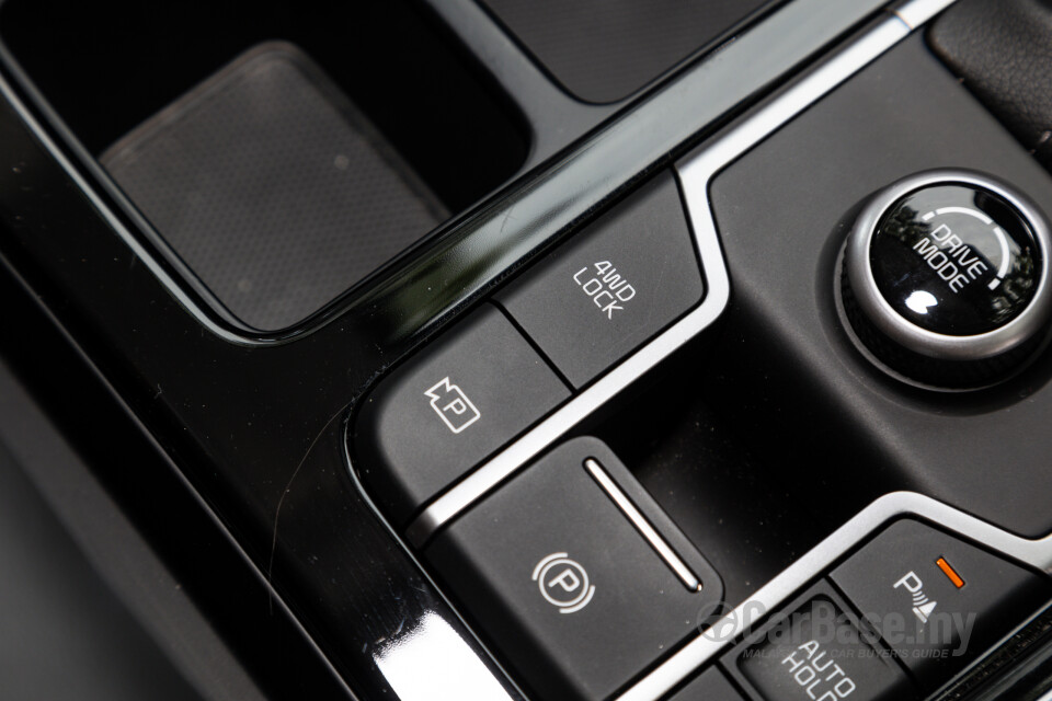 Kia Sorento MQ4 (2023) Interior