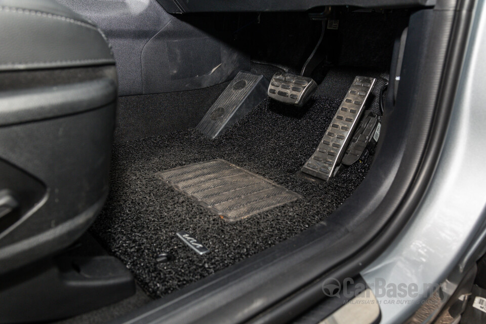 Kia Sorento MQ4 (2023) Interior