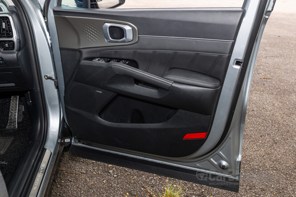 Kia Sorento MQ4 (2023) Interior