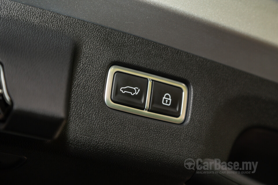 Kia Sorento MQ4 (2023) Interior
