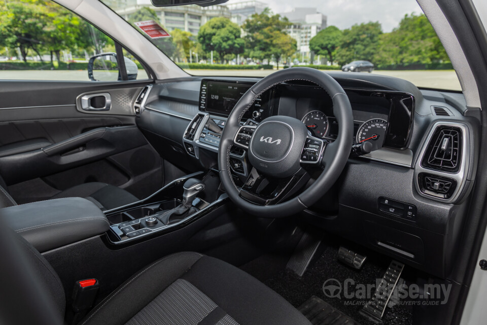 Kia Sorento MQ4 (2023) Interior