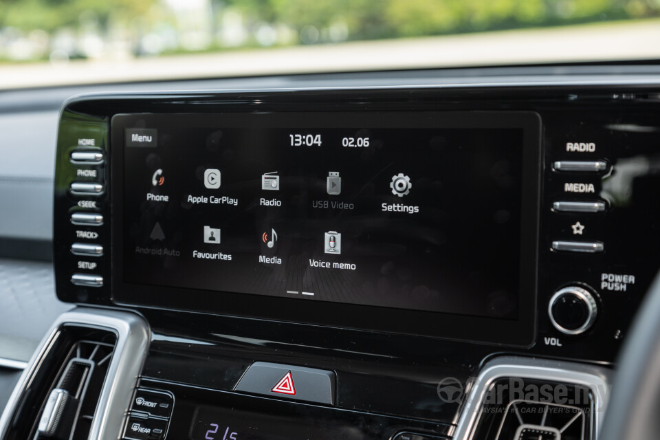Kia Sorento MQ4 (2023) Interior