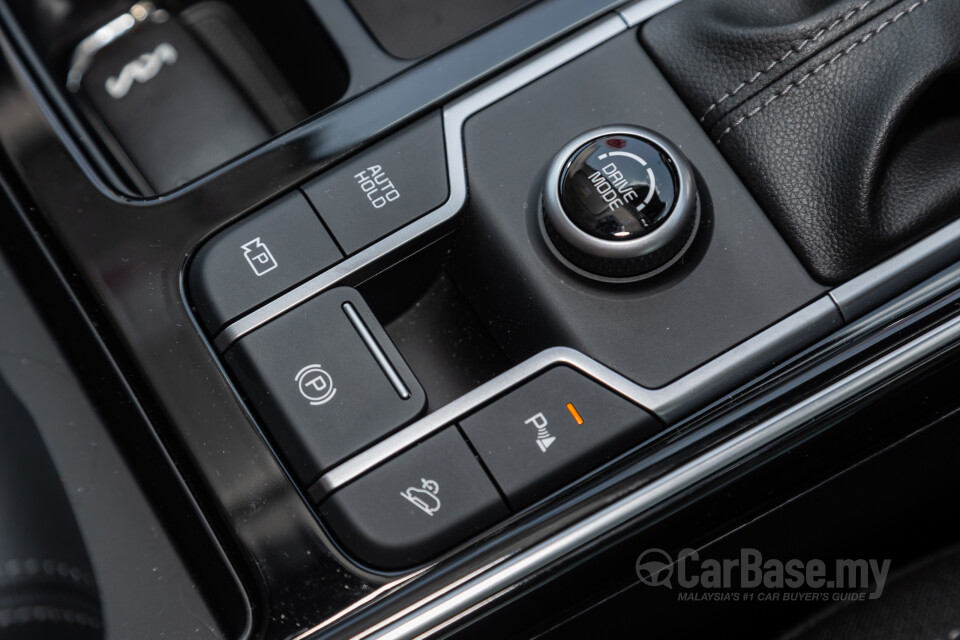 Kia Sorento MQ4 (2023) Interior
