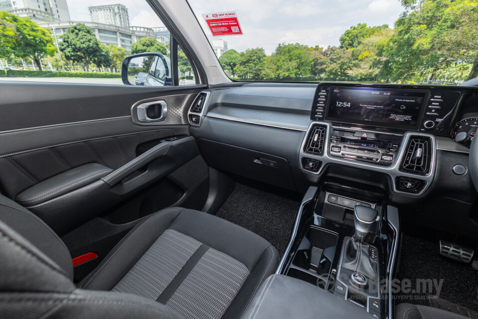 Kia Sorento MQ4 (2023) Interior