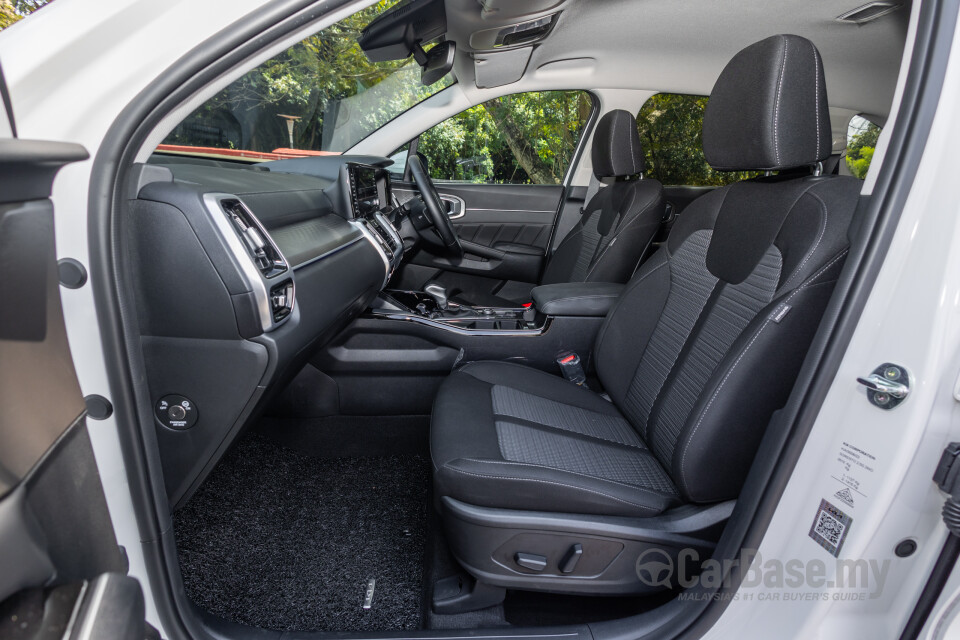 Kia Sorento MQ4 (2023) Interior