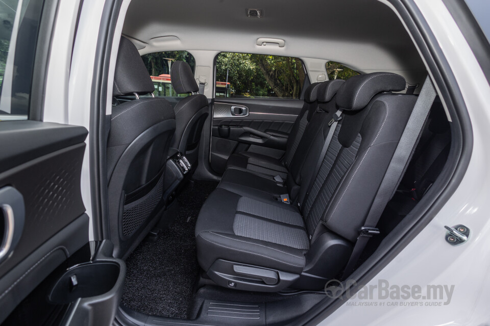 Kia Sorento MQ4 (2023) Interior