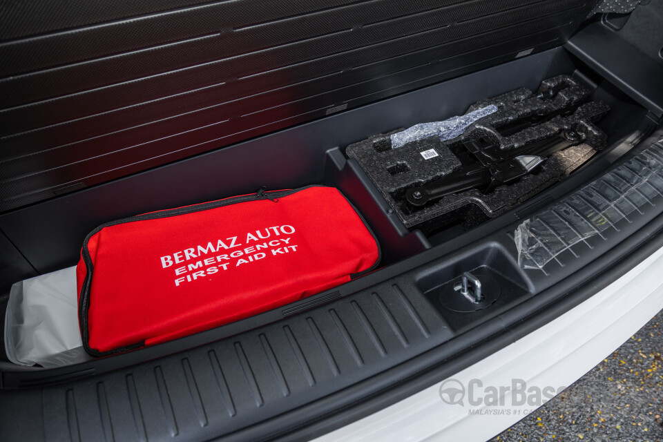 Kia Sorento MQ4 (2023) Interior