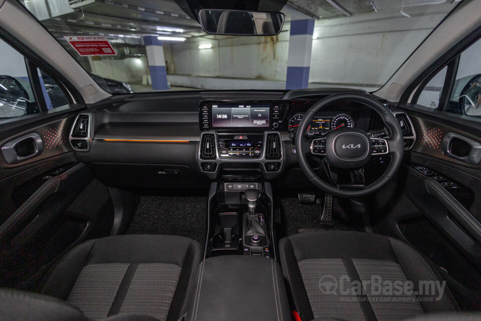 Kia Sorento MQ4 (2023) Interior