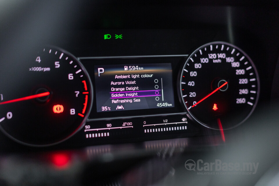 Kia Sorento MQ4 (2023) Interior