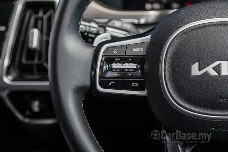 Kia Sorento MQ4 (2023) Interior