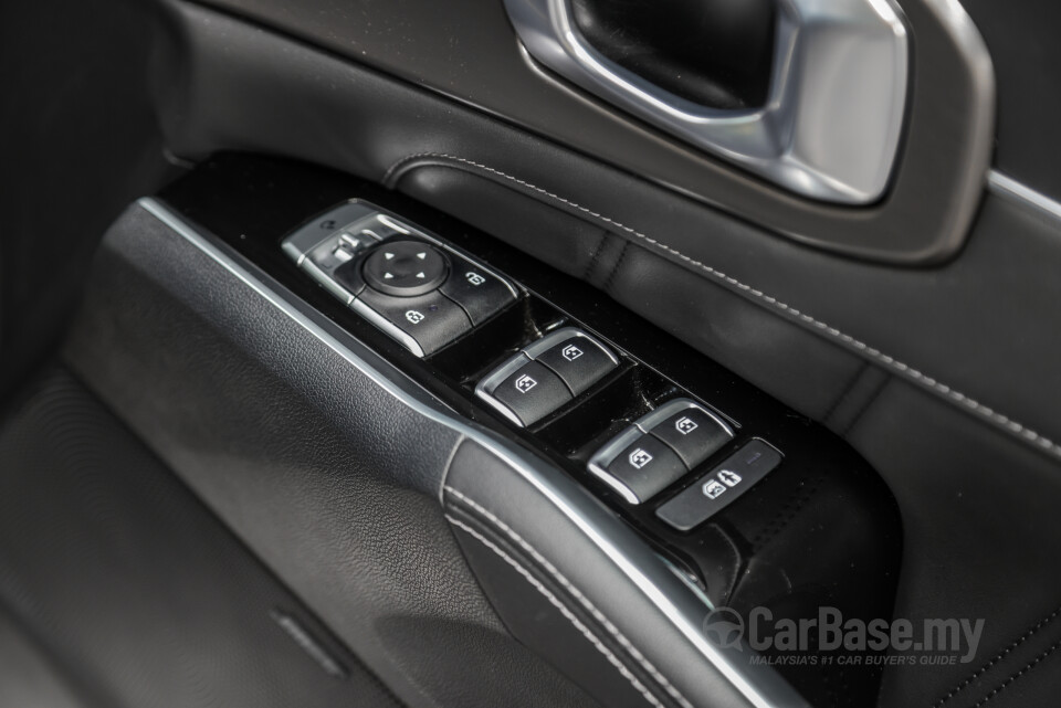 Kia Sorento MQ4 (2023) Interior