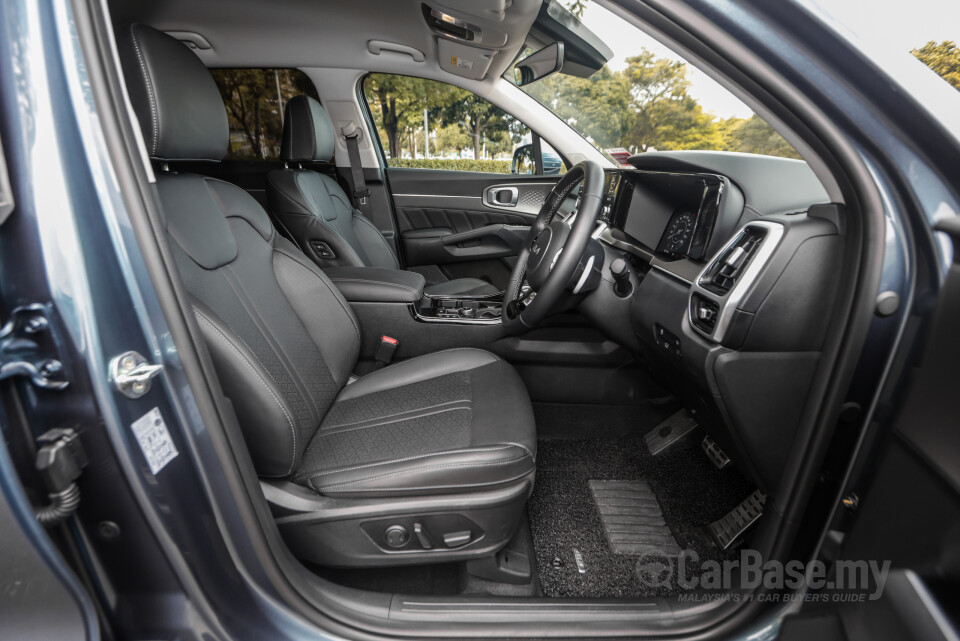 Kia Sorento MQ4 (2023) Interior