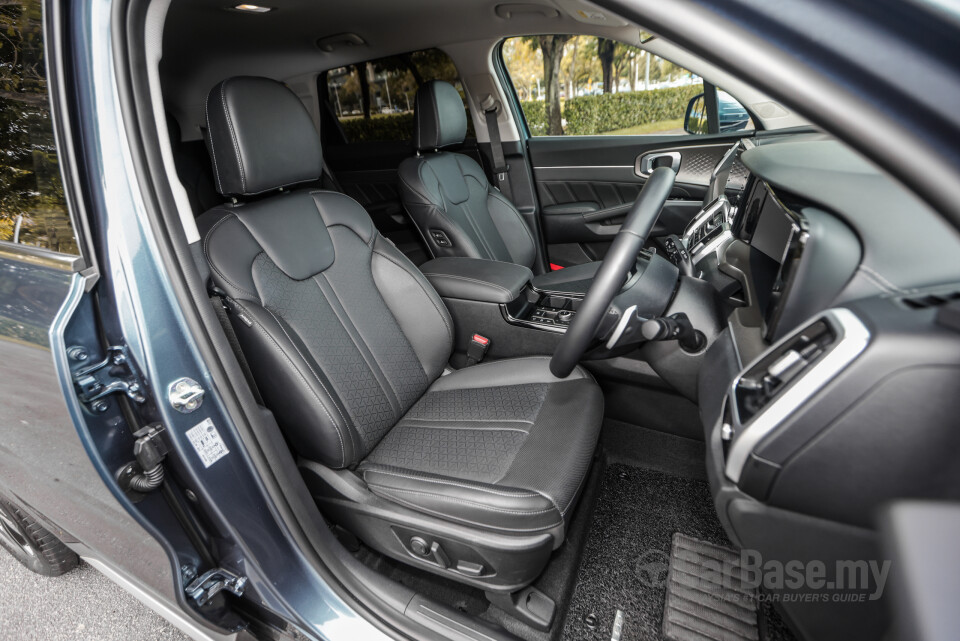 Kia Sorento MQ4 (2023) Interior