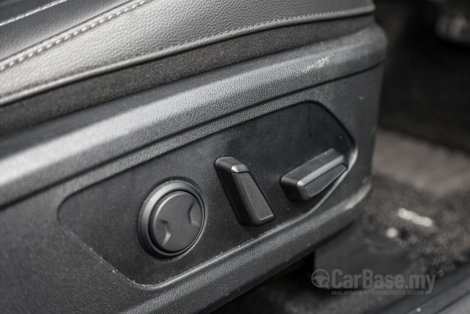 Kia Sorento MQ4 (2023) Interior