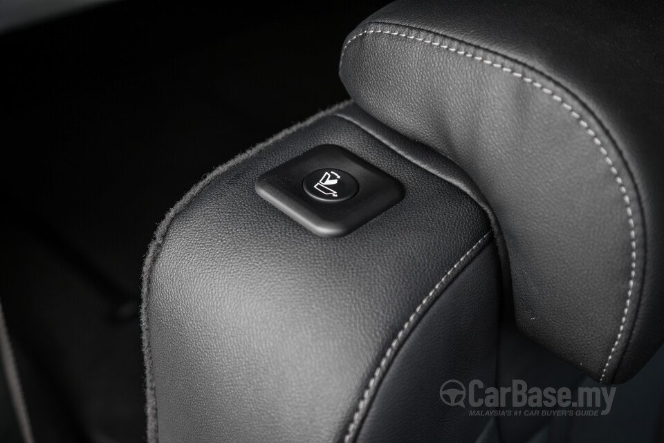 Kia Sorento MQ4 (2023) Interior