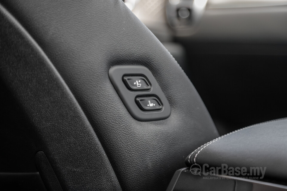 Kia Sorento MQ4 (2023) Interior