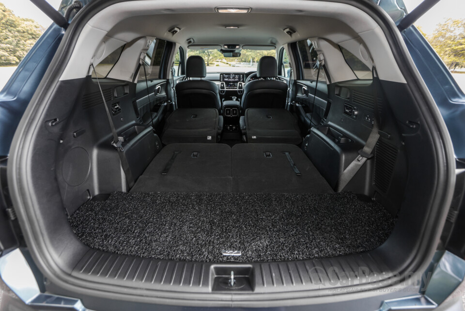 Kia Sorento MQ4 (2023) Interior