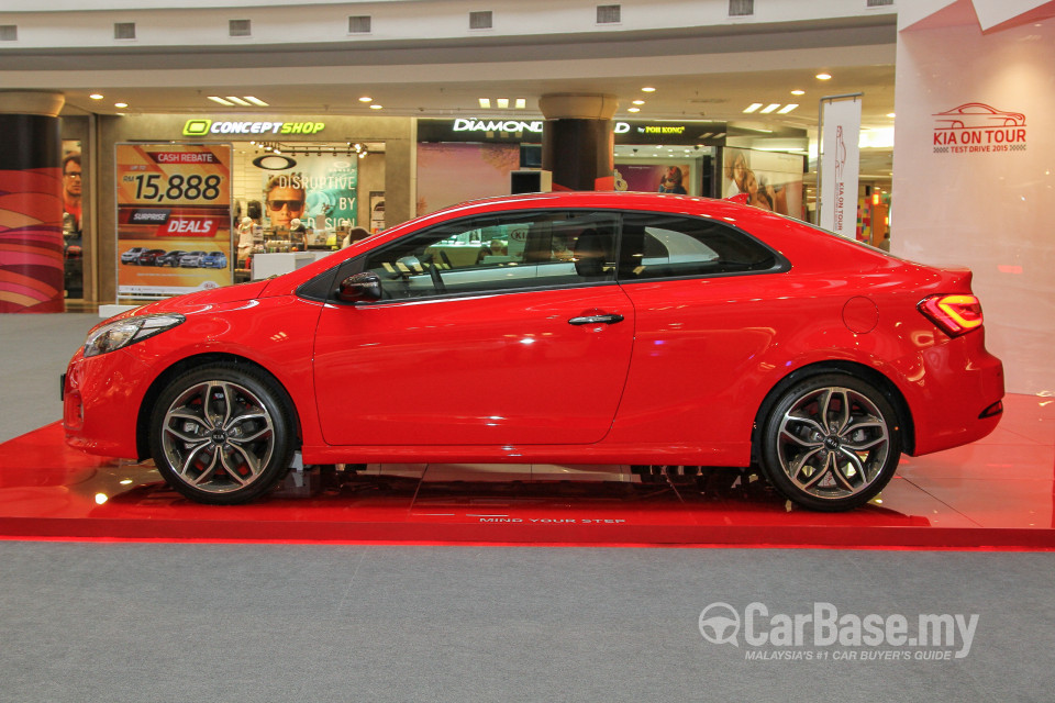 Kia Cerato Koup YD (2015) Exterior