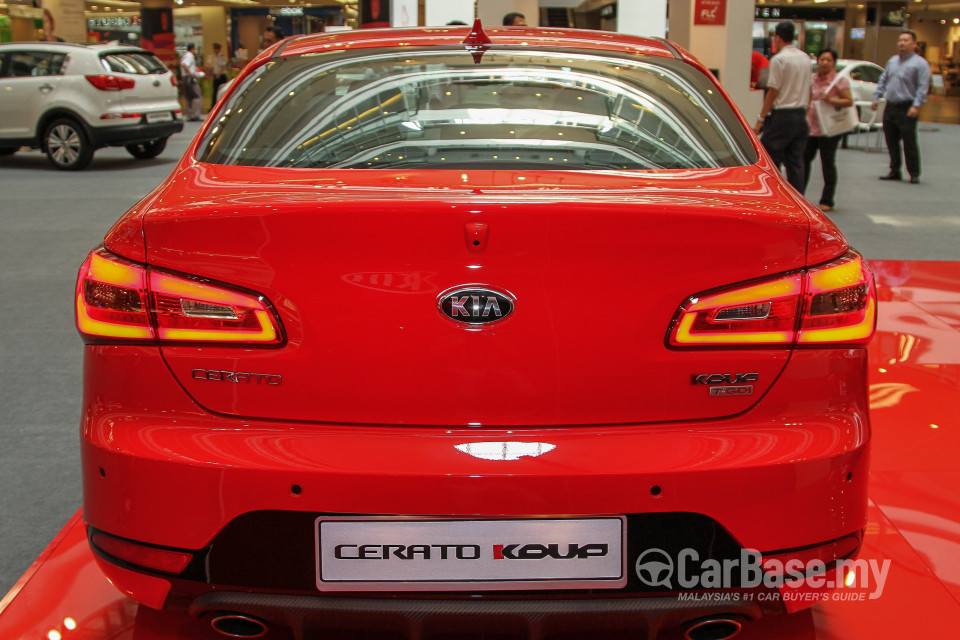 Kia Cerato Koup YD (2015) Exterior