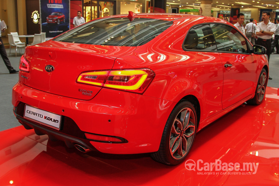 Kia Cerato Koup YD (2015) Exterior