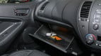 Kia Cerato Koup Interior photo