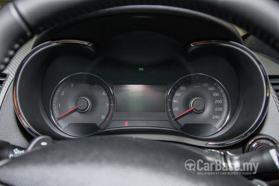 Kia Cerato Koup YD (2015) Interior