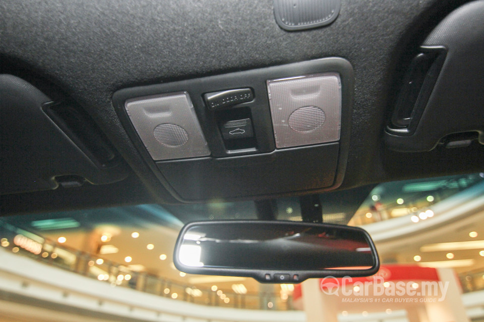 Kia Cerato Koup YD (2015) Interior