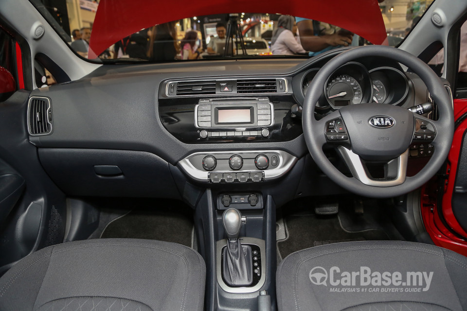 Kia Rio Sedan UB Sedan Facelift (2016) Interior
