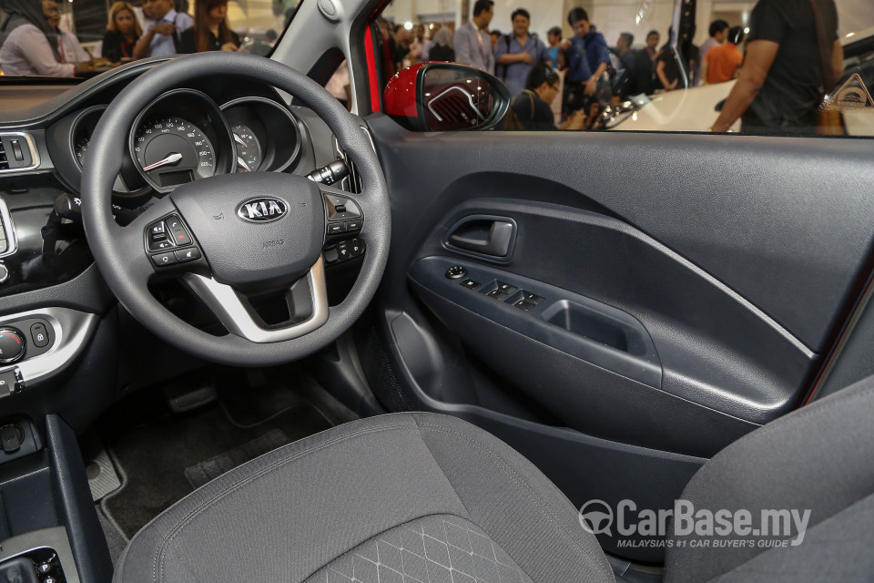 Kia Rio Sedan UB Sedan Facelift (2016) Interior