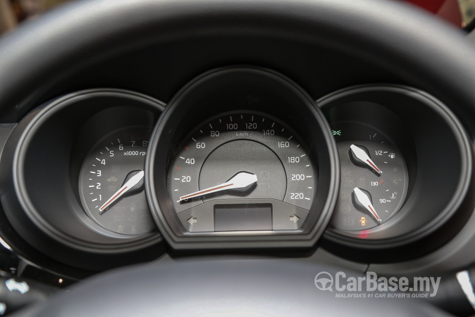 Kia Rio Sedan UB Sedan Facelift (2016) Interior