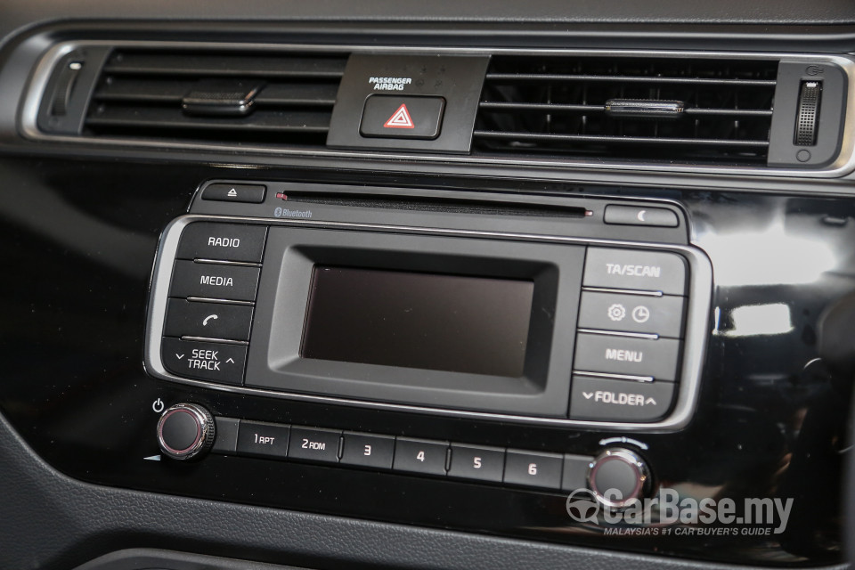 Kia Rio Sedan UB Sedan Facelift (2016) Interior