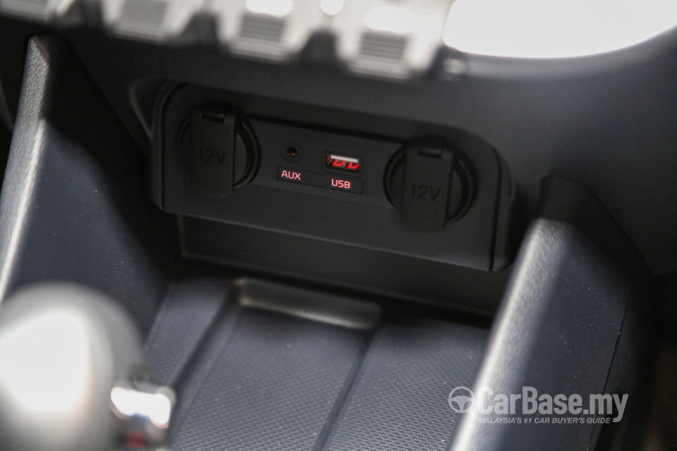 Kia Rio Sedan UB Sedan Facelift (2016) Interior