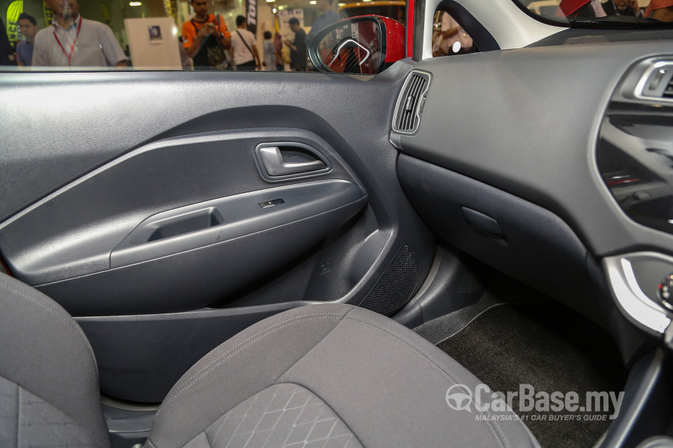 Kia Rio Sedan UB Sedan Facelift (2016) Interior