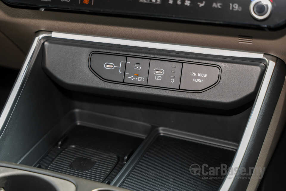 Kia Carnival KA4 Facelift (2026) Interior