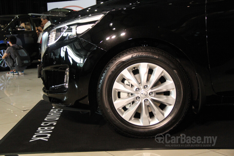 Nissan Almera N17 Facelift (2015) Exterior