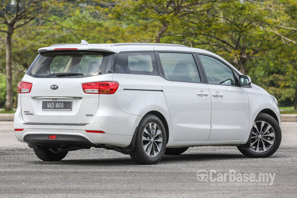 Kia Carnival YP (2017) Exterior