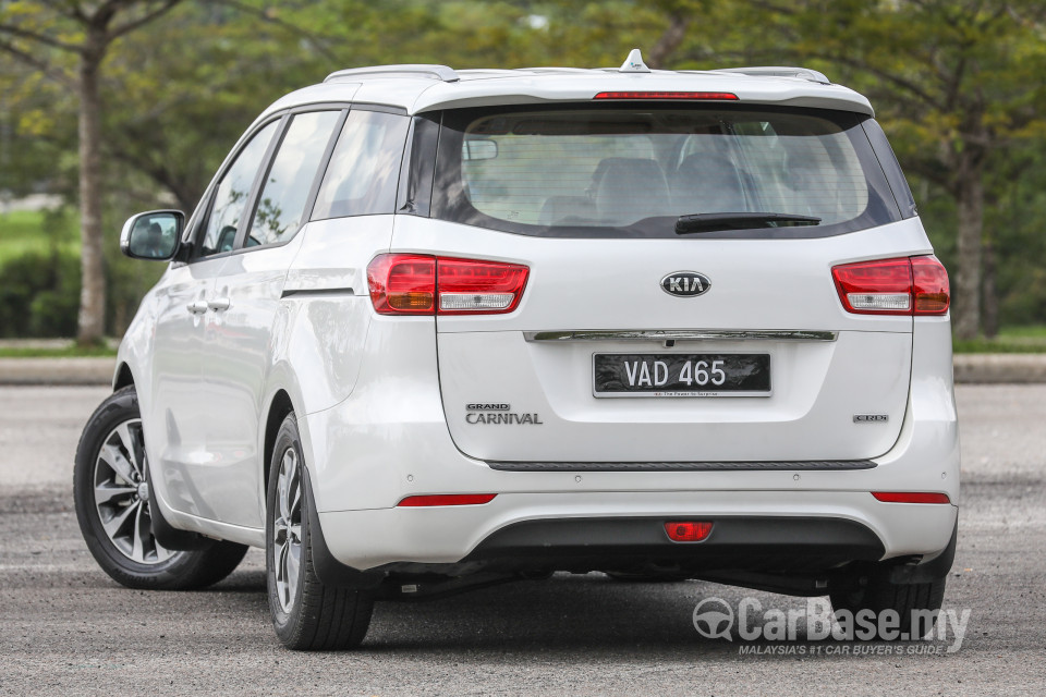 Kia Carnival YP (2017) Exterior