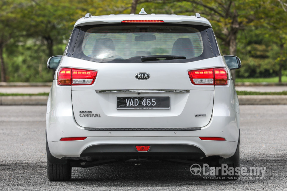 Kia Carnival YP (2017) Exterior