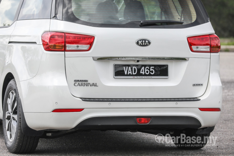 Kia Carnival YP (2017) Exterior