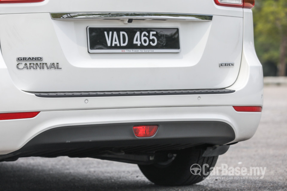 Kia Carnival YP (2017) Exterior