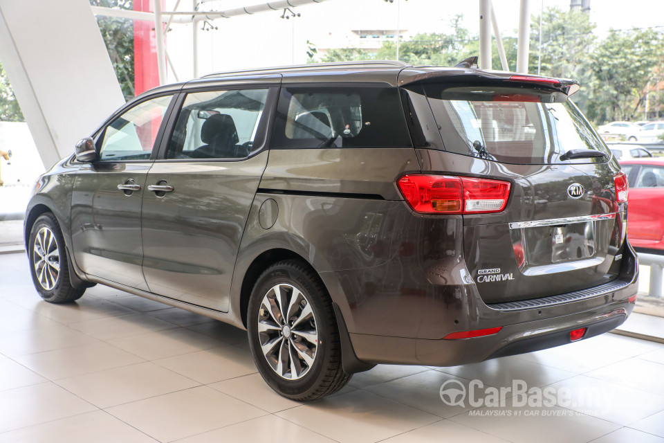 Kia Carnival YP (2017) Exterior