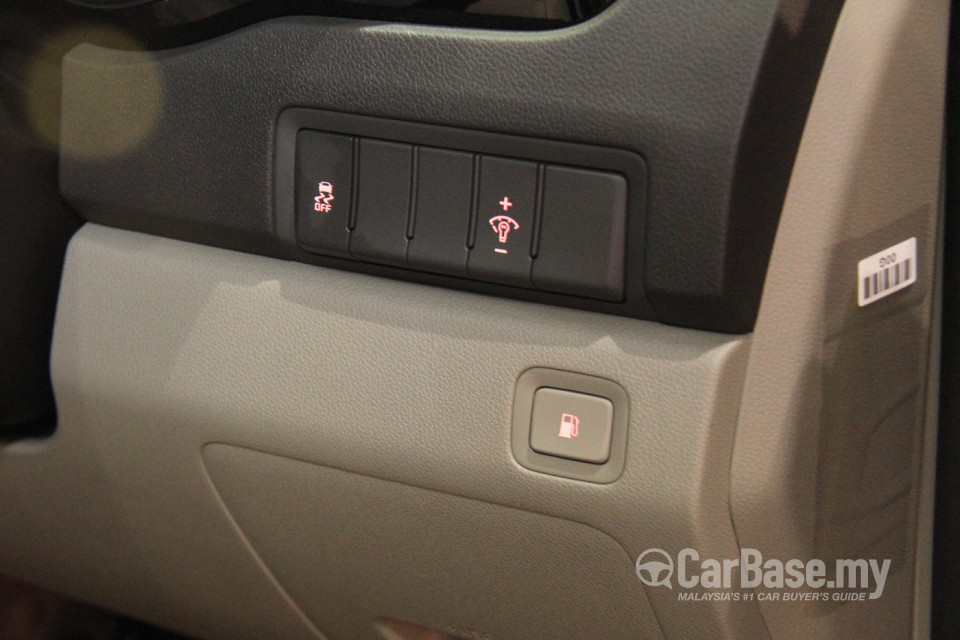 Kia Carnival YP (2017) Interior
