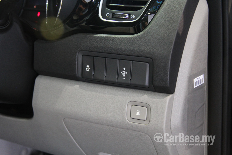 Kia Carnival YP (2017) Interior