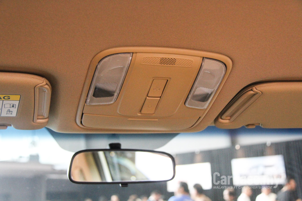 Kia Carnival YP (2017) Interior