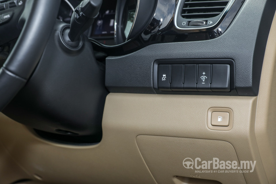 Kia Carnival YP (2017) Interior