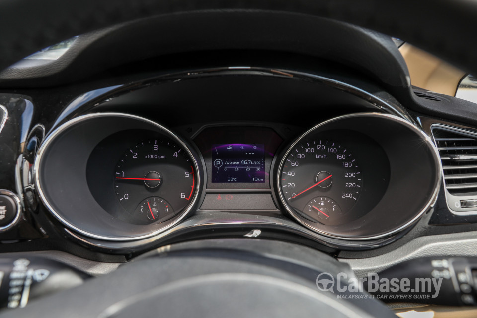 Kia Carnival YP (2017) Interior